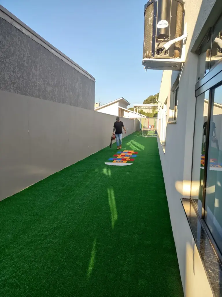 grama artificial para campo