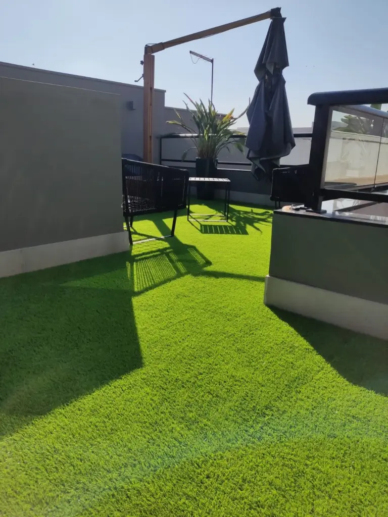 grama sintética 20mm bicolor no Paraná